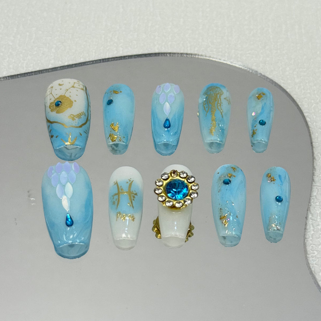 PISCES Press on Nail