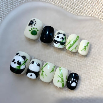 Mochi Panda Garden