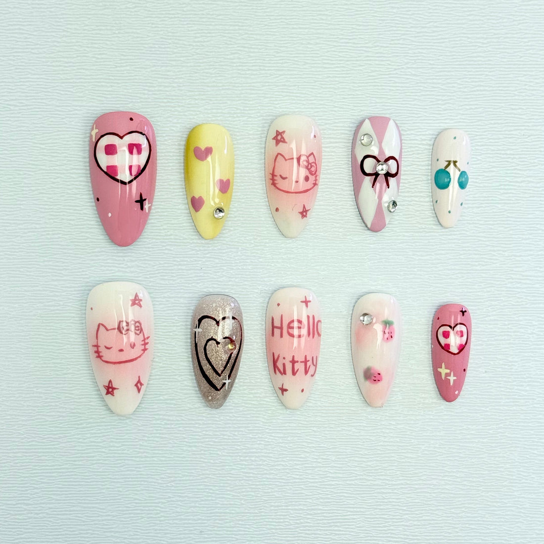 HELLOKITTY Press on Nail