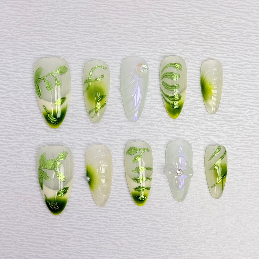 Jade Leaf Veil Nails