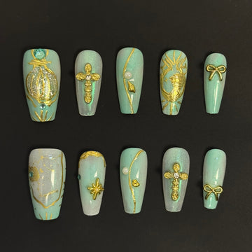 AQUARIUS Press on Nail