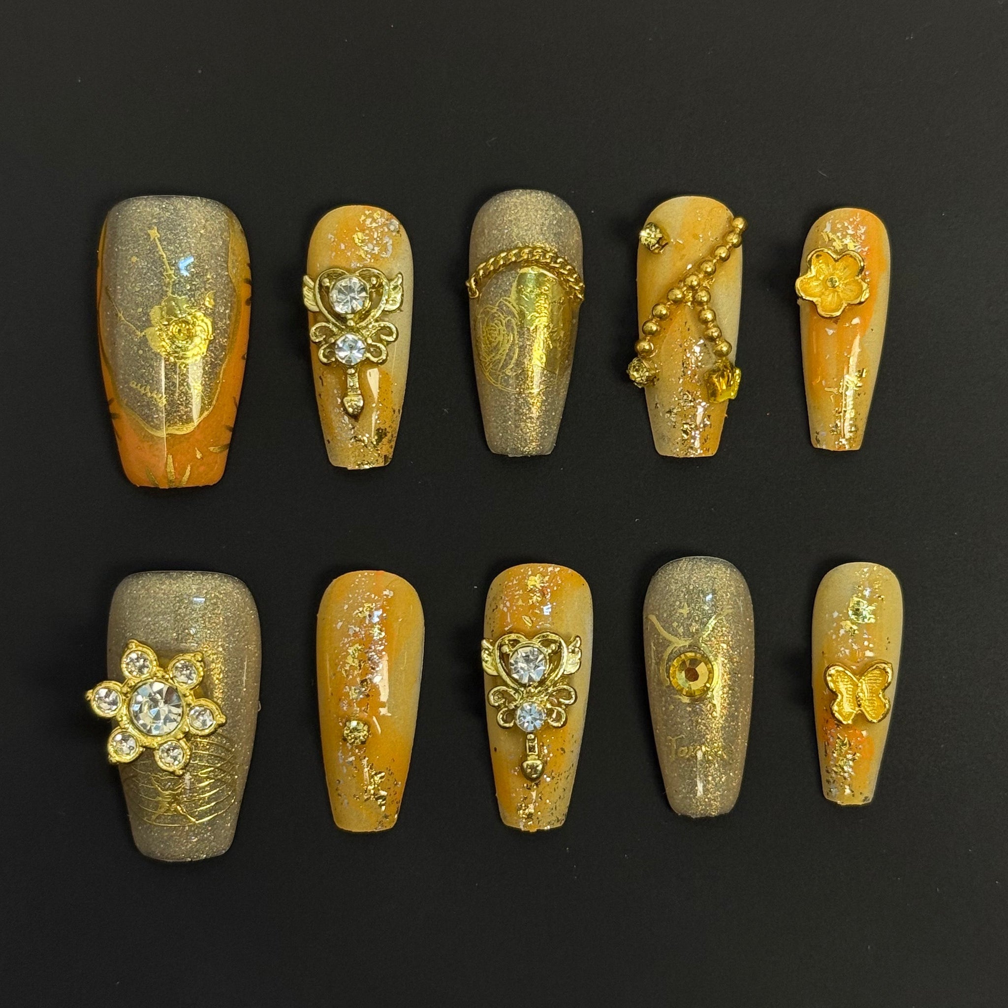 TAURUS Press on Nail