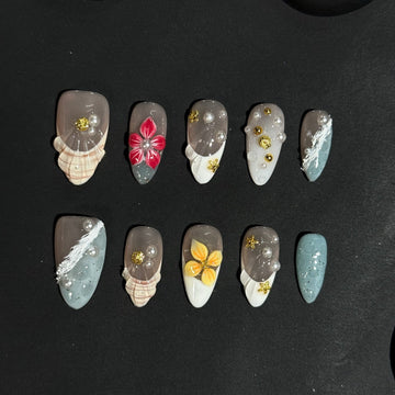Dreamy Butterfly Nails