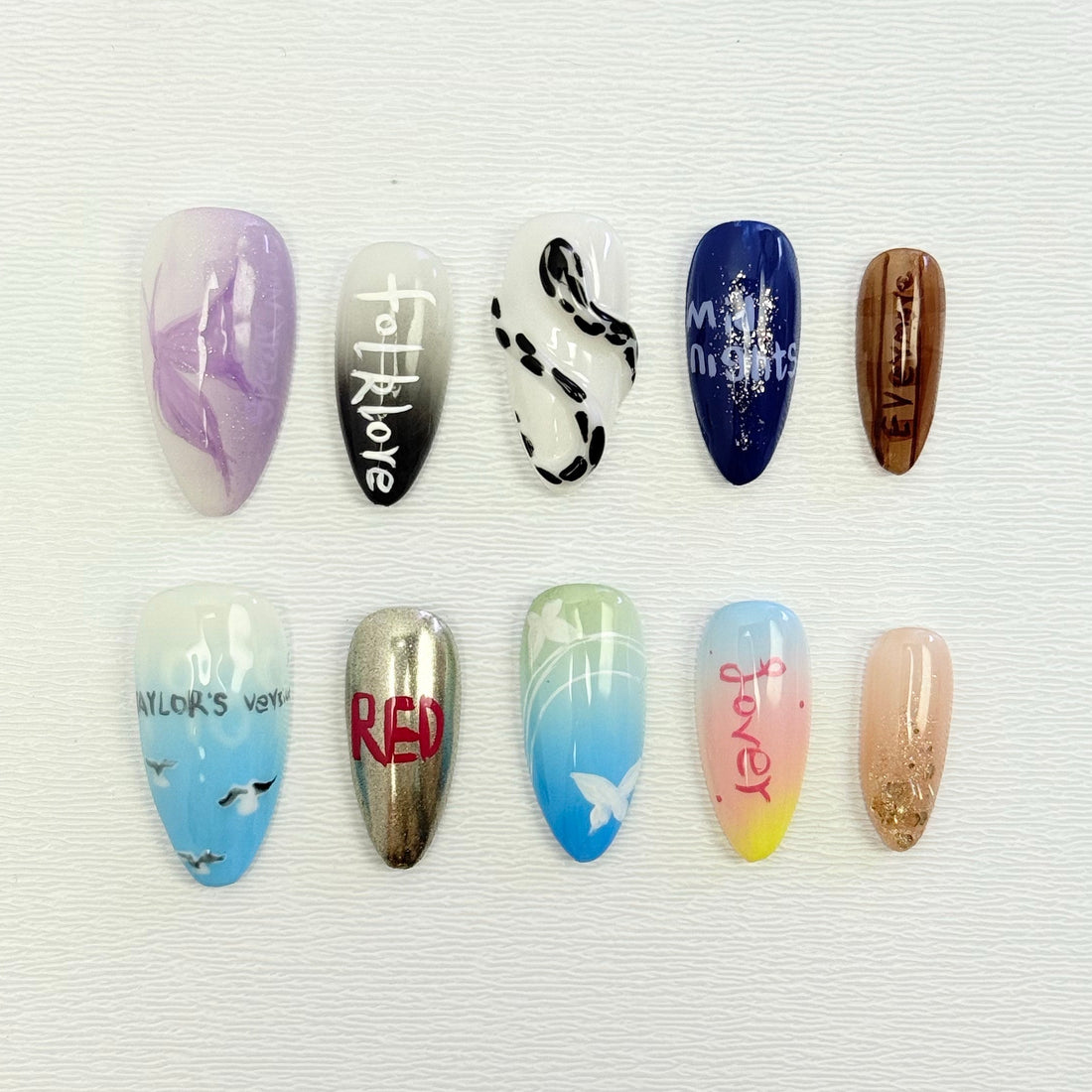 Taylor Swift Nails