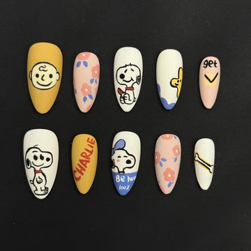 SNOOPY Press on Nails