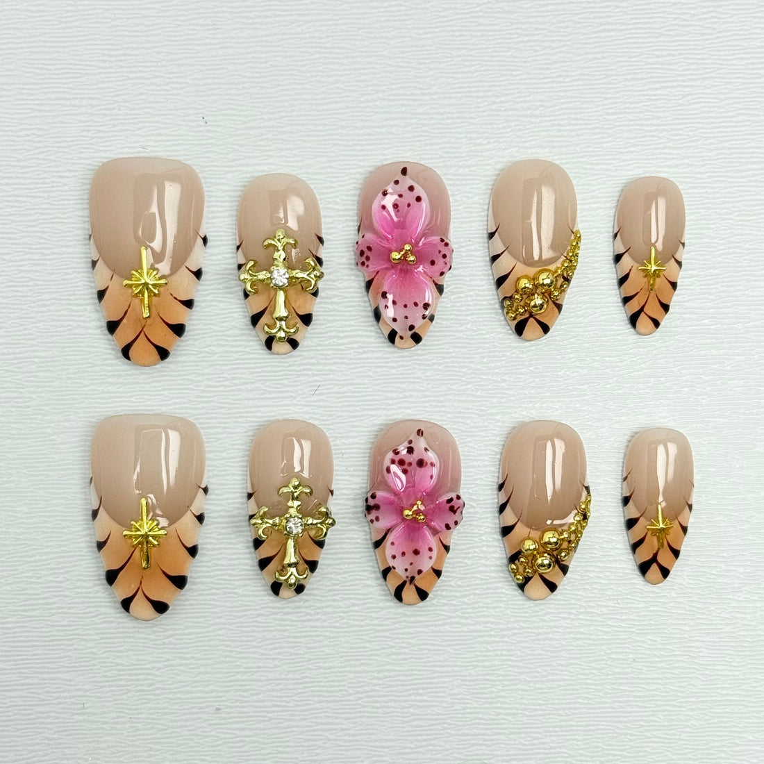 Tiger Bloom 3D Nails