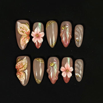 Peach Gilt Butterfly Nails