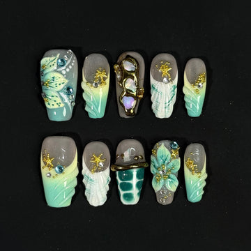 Lily Cove Nails