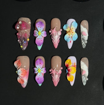 Seashell Dream Nails