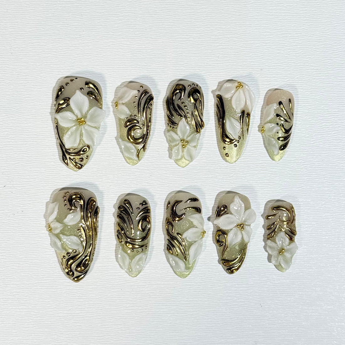 Relief Floral Nails