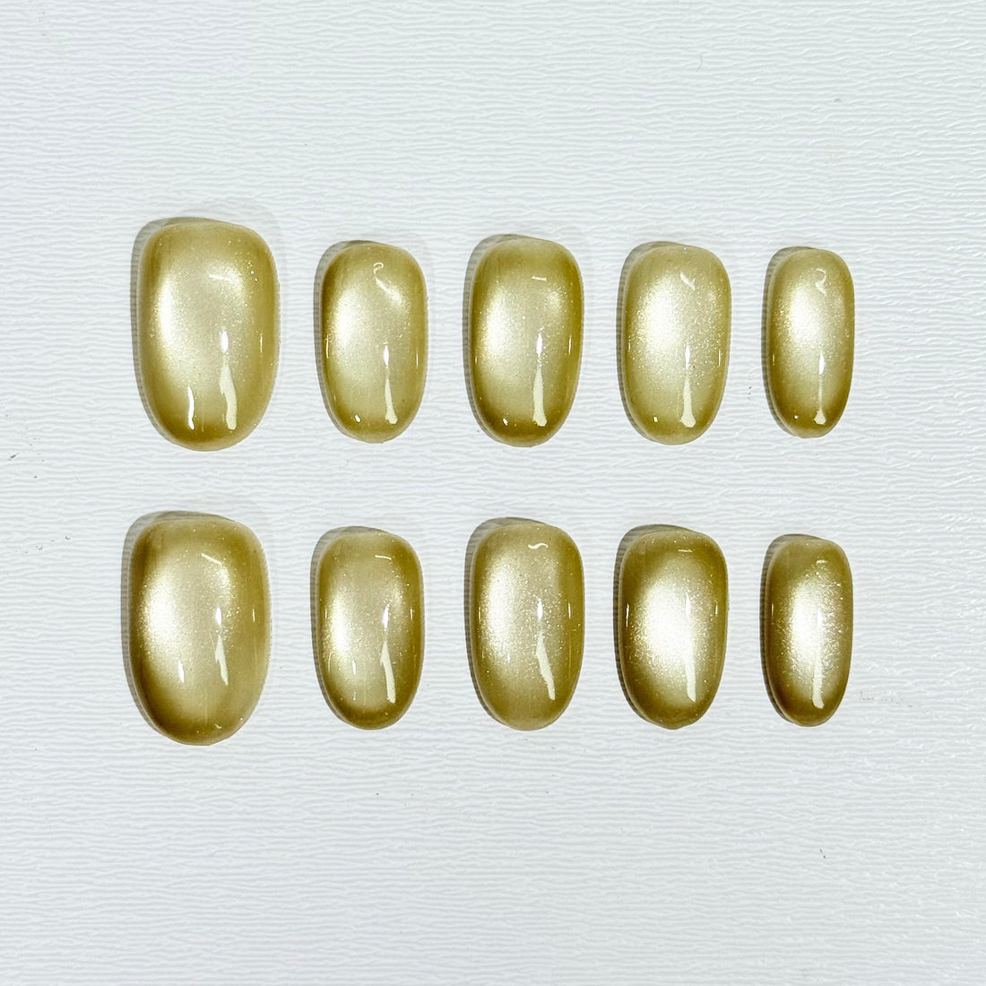Lime Gold Cat Eye Nails